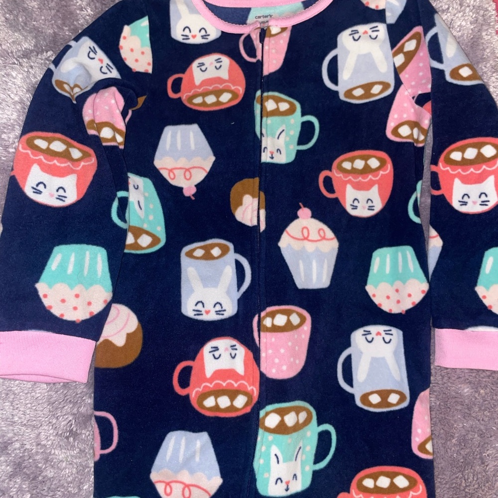 Carter’s Onesie Footed Pajamas Size 6 Kids